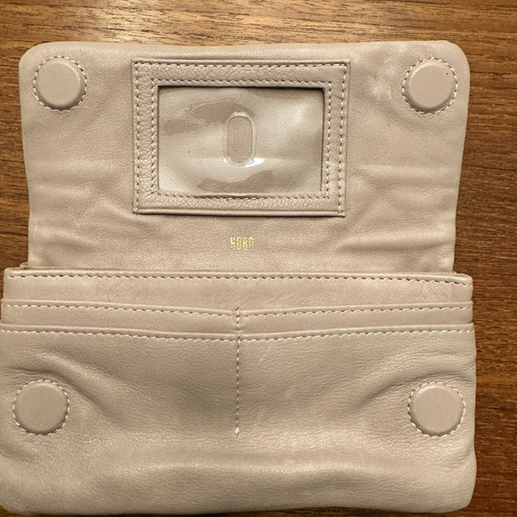 Pale Pink Butter Soft HOBO Brand Wallet - Picture 4 of 13